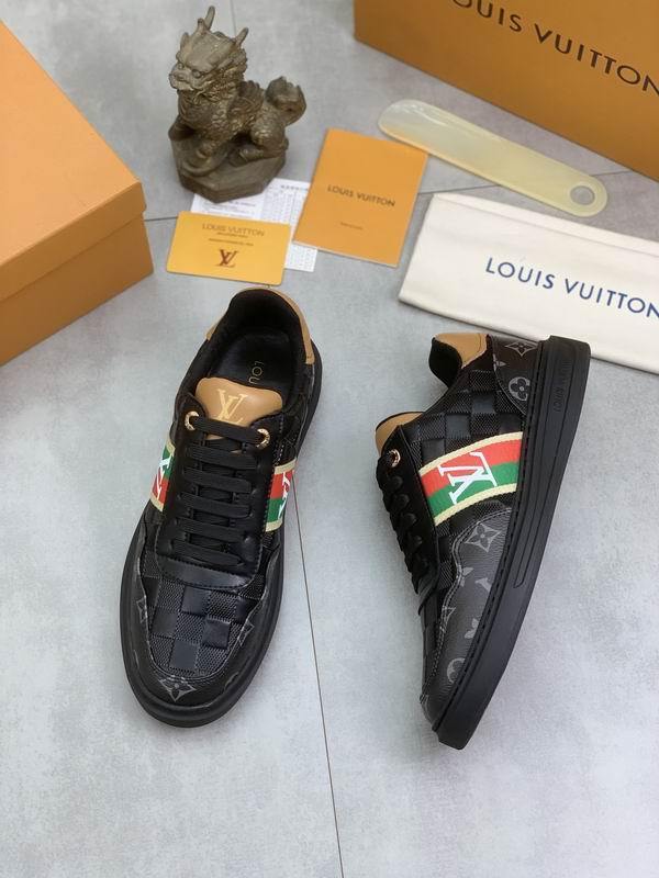 LV Men's Shoes 2002